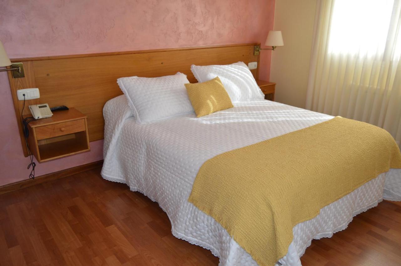 Hotel Restaurante Val Antas de Ulla 외부 사진