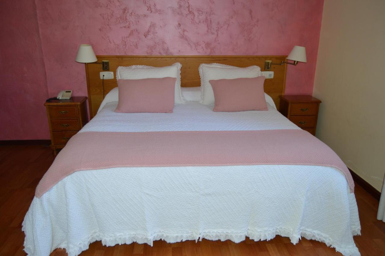 Hotel Restaurante Val Antas de Ulla 외부 사진